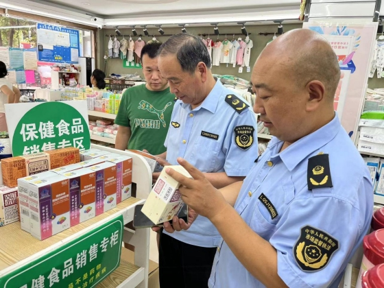 臨泉縣土陂市場(chǎng)監(jiān)管所深入開展特殊食品隱患排查工作